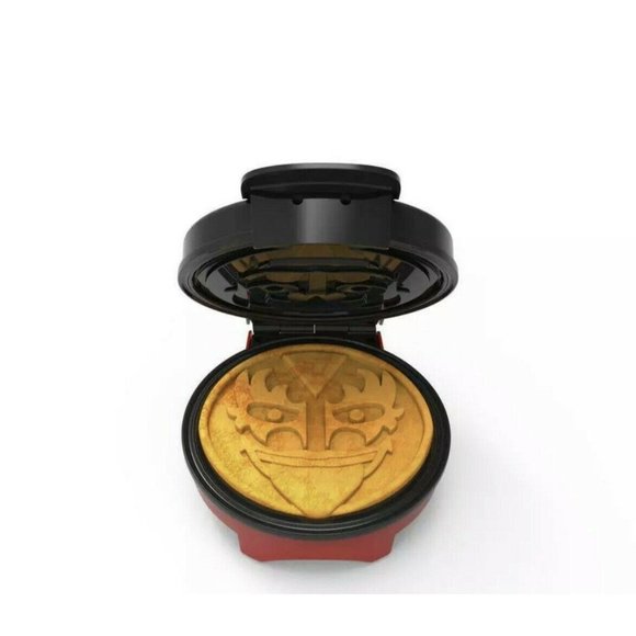 kiss waffle maker